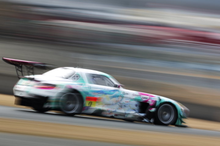 岡山ファン感謝デー公式テスト4回目: 谷口信輝／片岡龍也組（グッドスマイル初音ミクSLS）