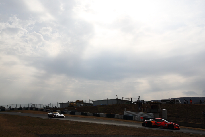 岡山ファン感謝デー公式テスト4回目: 松浦孝亮／野尻智紀組（ARTA NSX CONCEPT-GT）