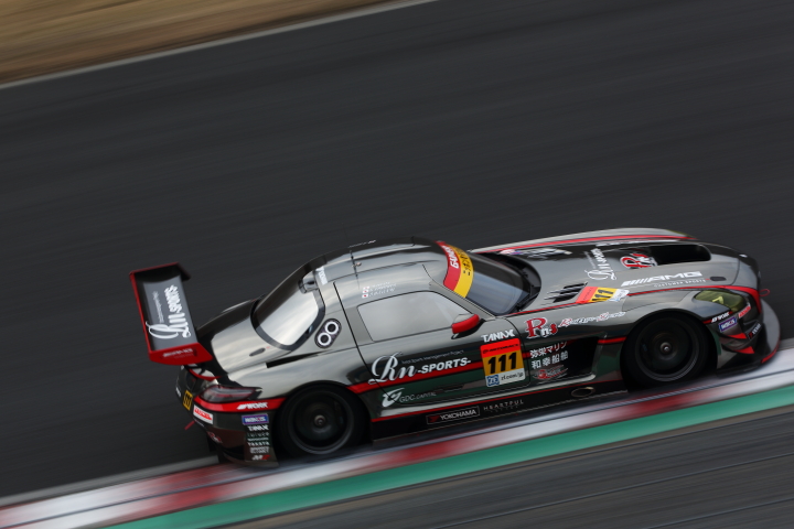 岡山ファン感謝デー公式テスト4回目: 植田正幸／鶴田和弥組（Rn-SPORTS GAINER SLS）