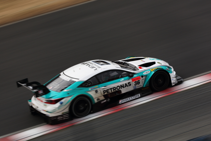 岡山ファン感謝デー公式テスト4回目: 伊藤大輔／ジェームス･ロシター組（PETRONAS TOM'S RC F）