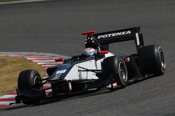 オープニングラップ参加車両ラインナップ: CarNo.10 塚越広大（HP REAL RACING）