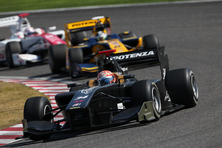 オープニングラップ参加車両ラインナップ: CarNo.34 小暮卓史（DRAGO CORSE）