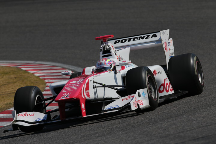 オープニングラップ参加車両ラインナップ: CarNo.40 野尻智紀（DOCOMO DANDELION RACING TEAM）