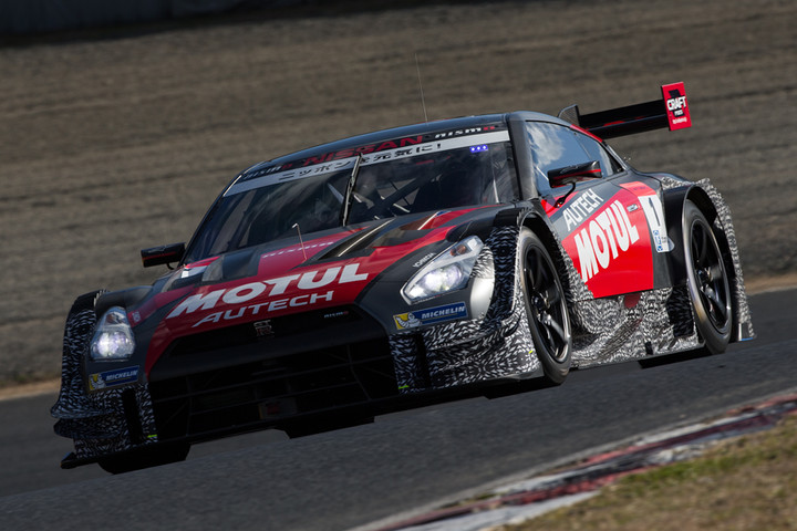 メーカーテスト: 松田次生／ロニー・クインタレッリ組（MOTUL AUTECH GT-R）