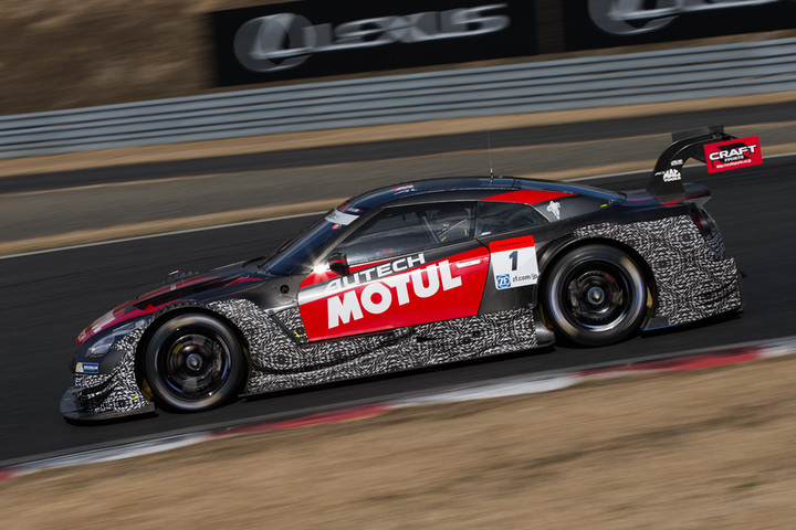 メーカーテスト: 松田次生／ロニー・クインタレッリ組（MOTUL AUTECH GT-R）