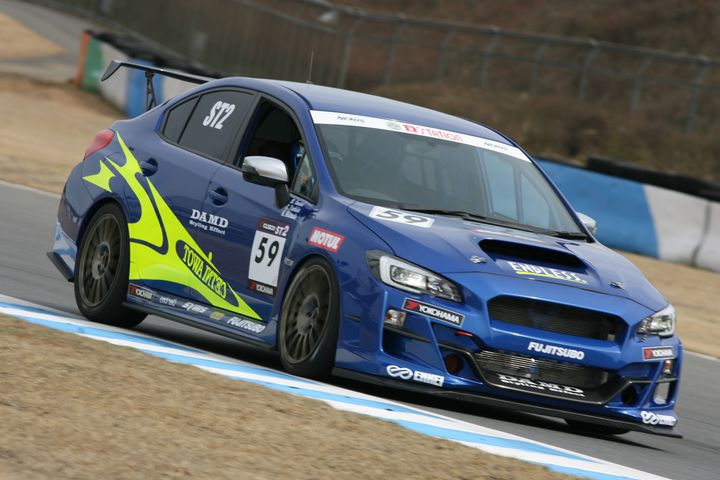ST-2クラスポールポジションは大澤学／松田晃司組（DAMD MOTUL ED WRX STI）