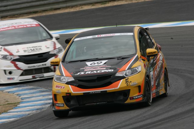 ST-5クラス優勝はBRP☆J'S RACINGフィットの大野尊久／井入宏之／梅本淳一組