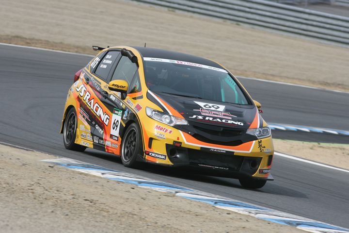 ウォームアップ: ST-5クラストップタイムは大野尊久／井入宏之／梅本淳一組（BRP☆J'S RACINGフィット）