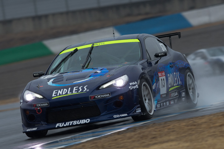 テストデー: TOYOTA 86（ENDLESS SPORTS ）