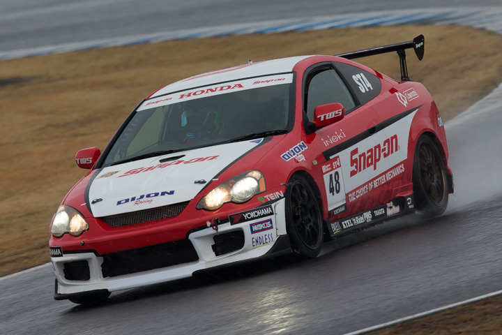 テストデー: HONDA INTEGRA TYPE-R（DIJON Racing）
