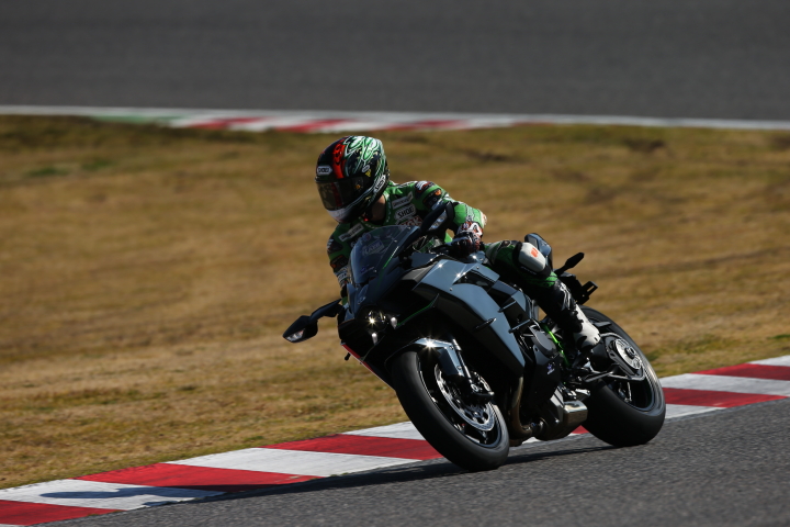 ファン感謝デー: カワサキNinja H2