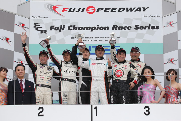 カテゴリーⅡの表彰式