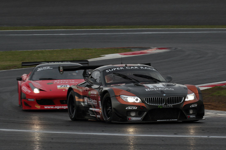カテゴリーⅠ2位の吉本大樹組BMW Z4 GT3