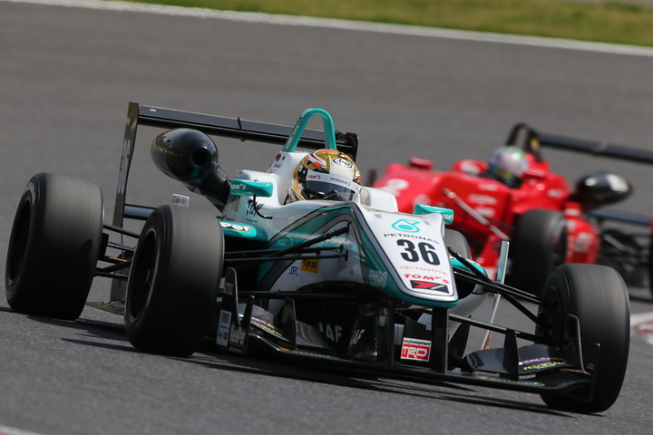 予選2位は山下健太（PETRONAS TOM'S F312）