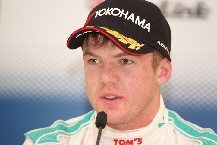 トップでゴールしたがペナルティで10位降格となったニック・キャシディ（PETRONAS TEAM TOM'S）