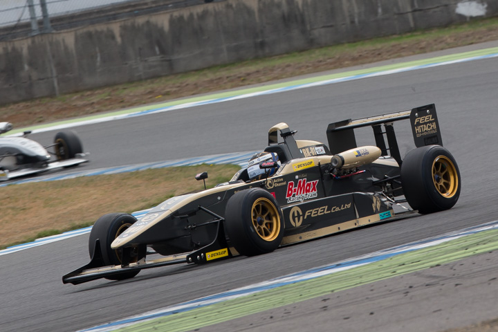 決勝3位は加藤智（FEEL・RK01・TODA）