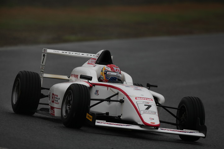 決勝3位は大津弘樹（HFDP/SRS-F/コチラレーシング）