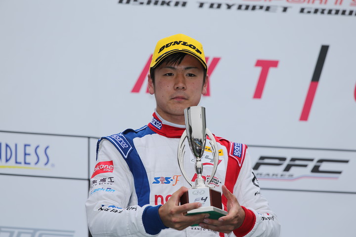 決勝３位の大津弘樹（HFDP/SRS-F/コチラレーシング）