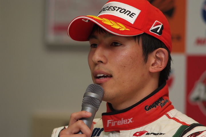 決勝記者会見: GT300クラス優勝の中山雄一（TOYOTA PRIUS apr GT）