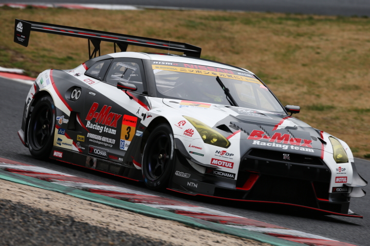 公式練習: GT300クラス・B-MAX NDDP GT-R（星野一樹／高星明誠組）