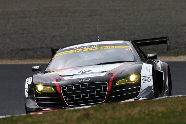 公式練習: GT300クラス・Racing Tech Audi R8（クリスチャン・マメロウ／細川慎弥組）