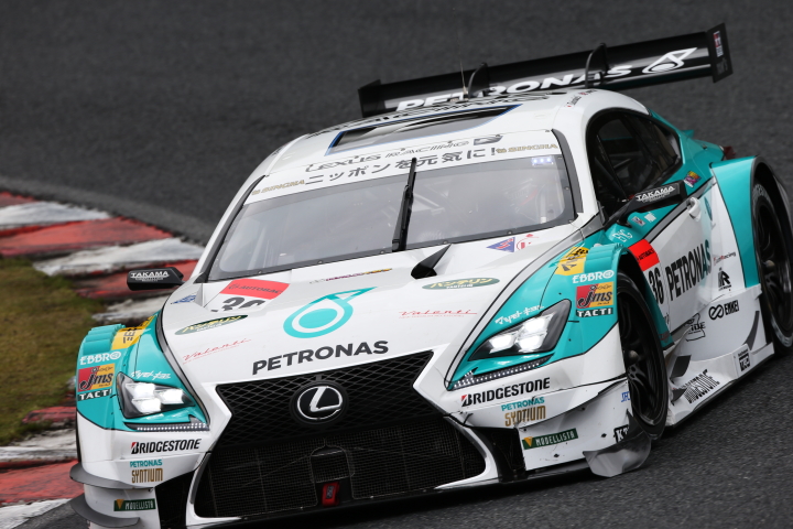公式練習: GT500クラス・PETRONAS TOM'S RC F（伊藤大輔／ジェームス・ロシター組）