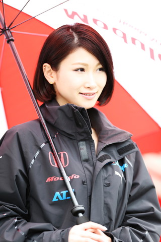 ピットウォーク: レースクイーン