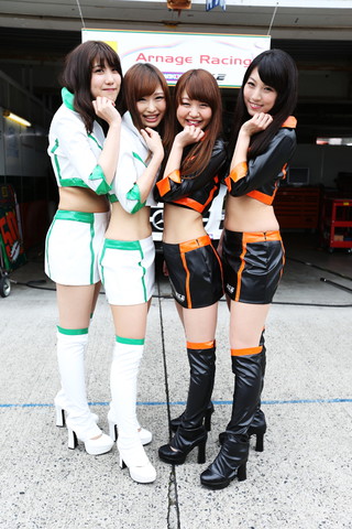 ピットウォーク: レースクイーン