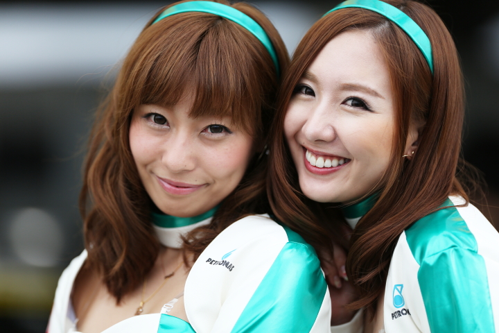 GTキッズウォーク: レースクイーン