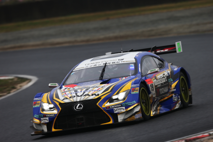 GT500クラス・WedsSport ADVAN RC Fの脇阪寿一／関口雄飛組