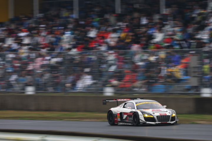 GT300クラス・Audi R8 LMS ultraのリチャード・ライアン／藤井誠暢組