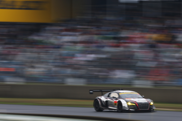 GT300クラス・Racing Tech Audi R8のクリスチャン・マメロウ／細川慎弥組