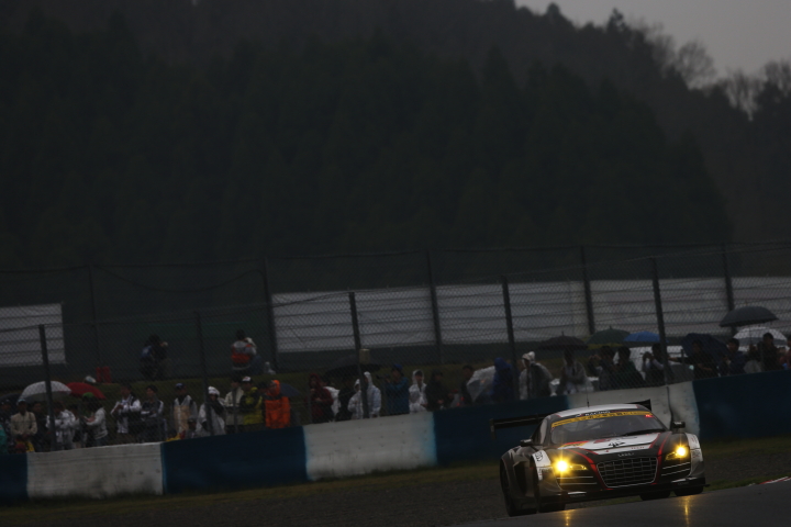 GT300クラス・Racing Tech Audi R8のクリスチャン・マメロウ／細川慎弥組