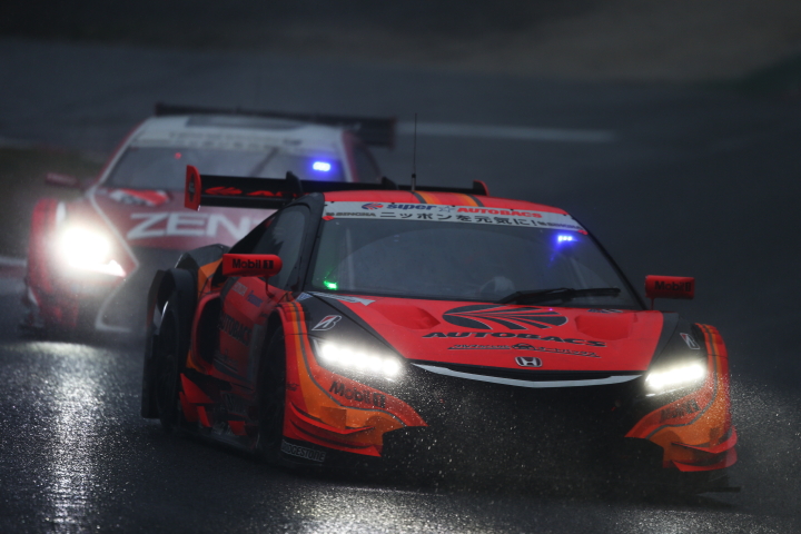 GT500クラス・ARTA NSX CONCEPT-GTの松浦孝亮／野尻智紀組