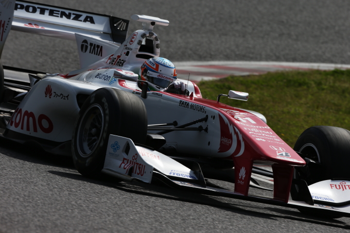 フリー走行1回目: ナレイン・カーティケヤン（DOCOMO DANDELION M41Y SF14）