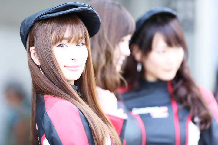 ピットウォーク: レースクイーン