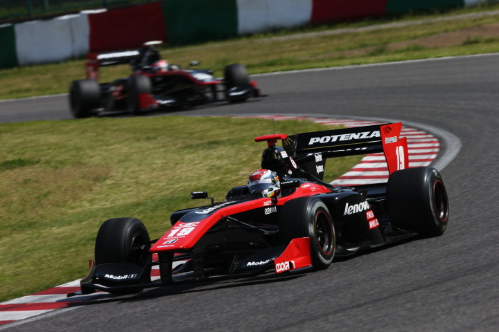 ノックアウト予選Q1: ジョアオ・パオロ・デ・オリベイラ（LENOVO TEAM IMPUL SF14）