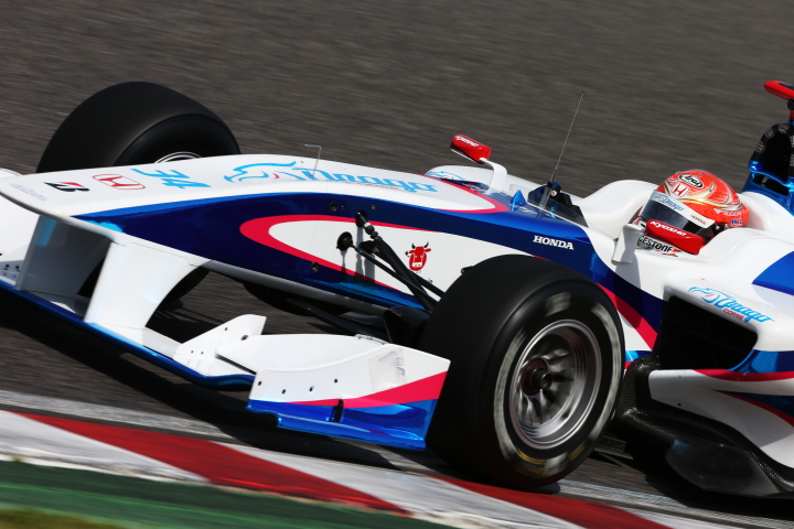 ノックアウト予選Q1: 小暮卓史（DRAGO CORSE SF14）