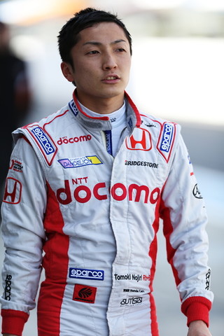 ノックアウト予選Q3: 野尻智紀（DOCOMO DANDELION M40S SF14）