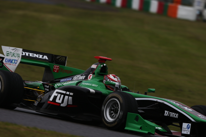 フリー走行2回目: ジェームス・ロシター（FUJI×D'station KONDO SF14）
