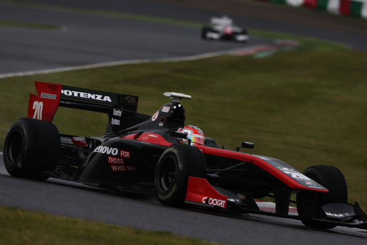 フリー走行2回目: アンドレア・カルダレッリ（LENOVO TEAM IMPUL SF14）