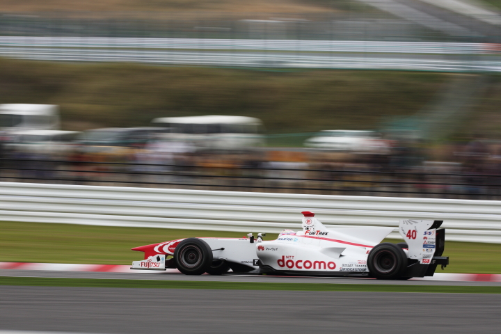 決勝レース: 野尻智紀（DOCOMO DANDELION M40S SF14）