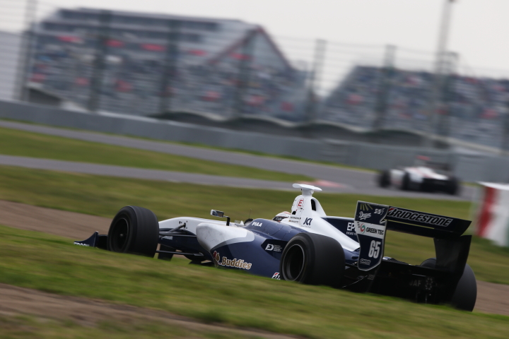 決勝レース: ベルトラン・バゲット（NAKAJIMA RACING SF14）