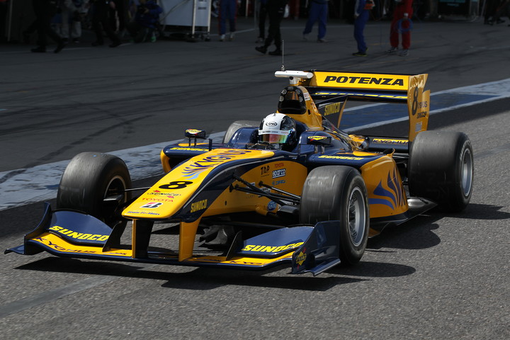 ノックアウト予選に出撃する小林可夢偉（ルマン）