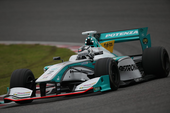 優勝はアンドレ・ロッテラー（トムス）