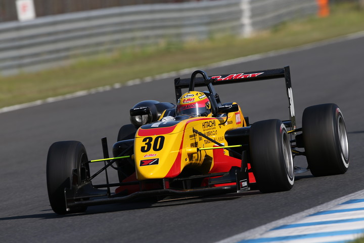 Nクラス決勝3位はドラゴン（B-MAX RACING F308）