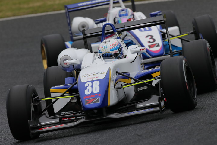 Nクラスポールポジションは小河諒（KeePer TOM'S F306）