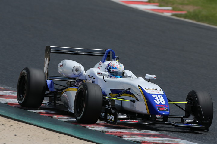 Nクラス優勝は小河諒（KeePer TOM'S F306）