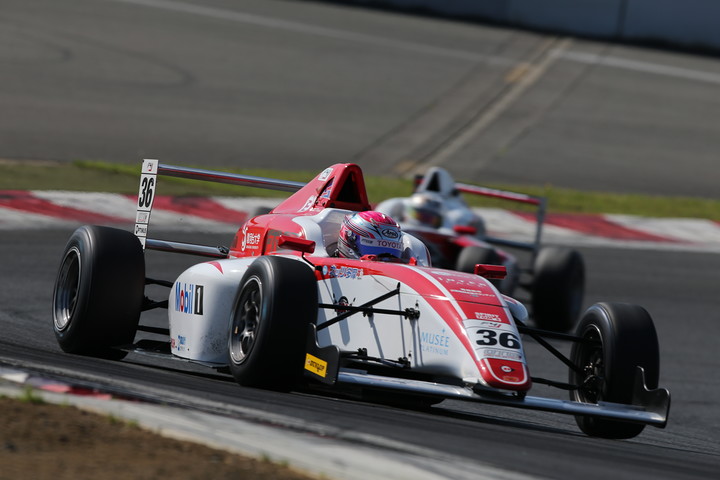 第3戦予選3位、第4戦予選2位の坪井翔（FTRSスカラシップF4）