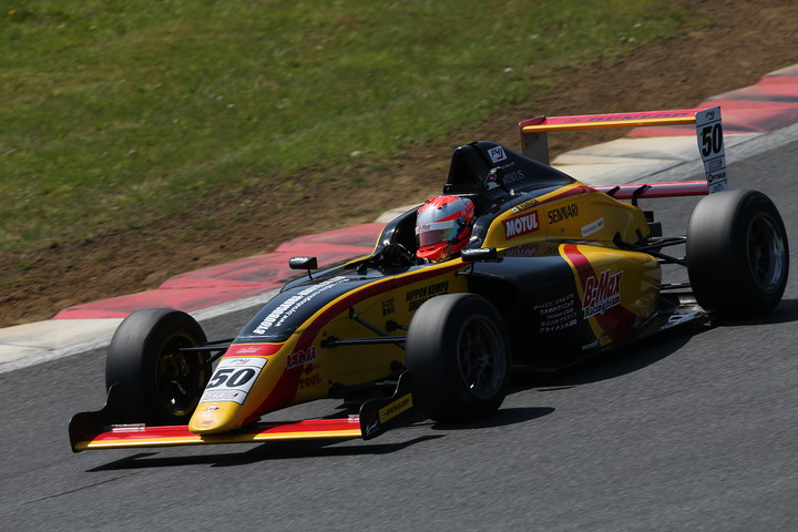 決勝3位は山田真之亮（B-MAX RACING F110）